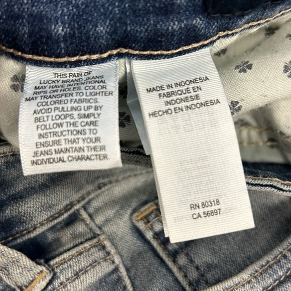 Lucky Brand Stella Skinny Distressed Jeans Frayed/Raw Hem NWT Size 10/30 Stretch - Picture 10 of 15